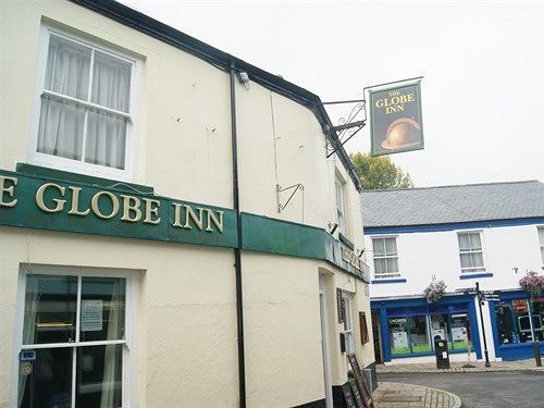 The Globe Inn Buckfastleigh Exterior photo